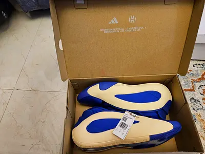 adidas harden volume 8