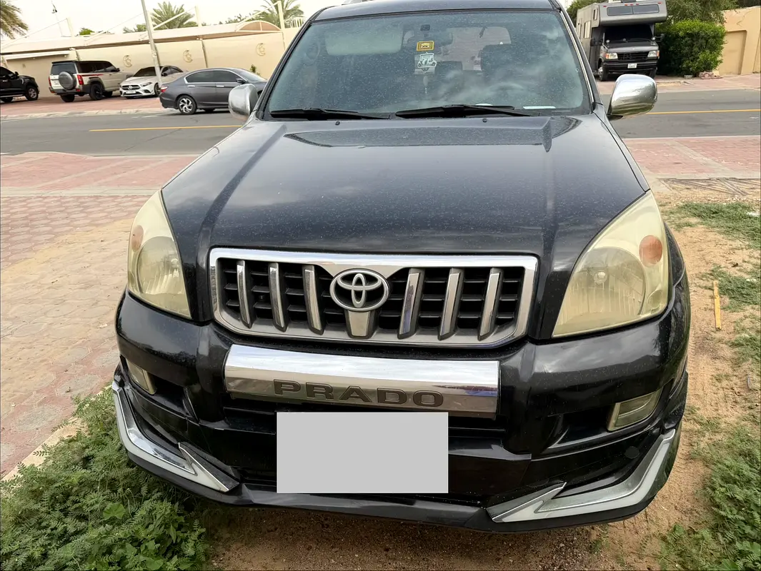 Toyota Prado 2006 — photo 1 of 4