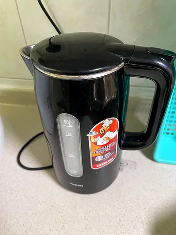 ابوظبي-شارع مرور-بجانب لابيل شوكلت