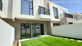 Available from April | Landscaped Garden | Spacious 3BR Villa