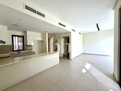 Must see | Vacant now | Great location