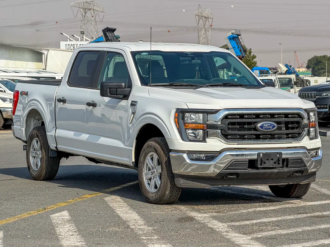 Ford F-150 2023 — photo 1 of 14