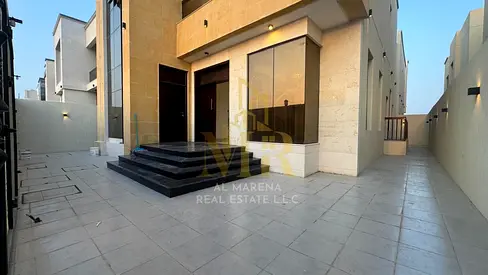 Villa for Sale in Al Yasmin – 5 Master Bedrooms