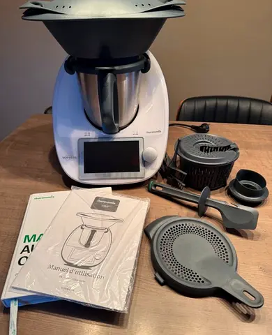 Thermomix TM6 Cooking Machine with Accessories