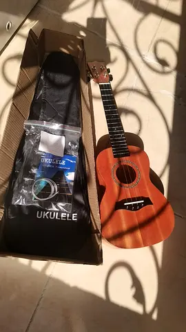 Ukulele guitar 23 inch sale offer