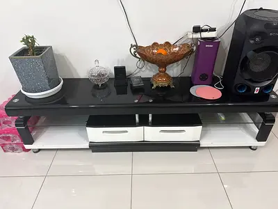 Tv table