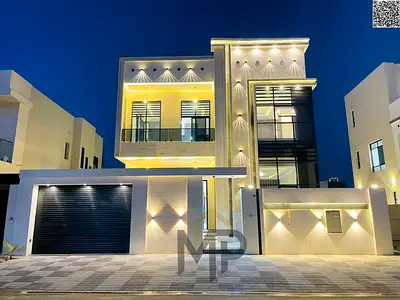 Villa directly from the owner, custom finishing, on a main street, close to all services, freehold ownership for all nationalities.