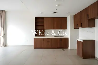 Corner Unit | Desert Facing | 4 Cheques