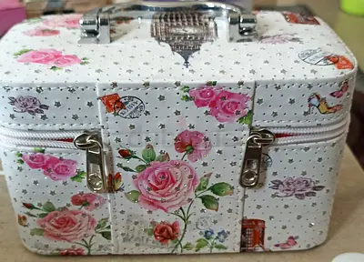 London Decorative Floral Makeup Case