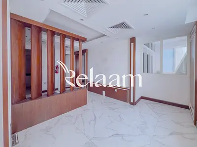 Prime Office Space | High Footfall | Move-in Ready