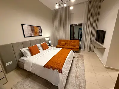 Luxury Master Bed Room | JVC (District 10)