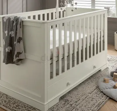 White Wooden Baby Crib with Storage Drawer - Used, Good Condition