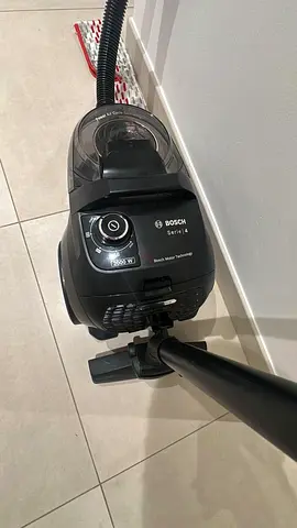 Vacuum cleaner