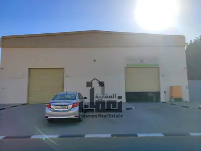 مستودعات للبيع في الصجعة الشارقة |  مؤجر بالكامل | دخل 600 ألف | عائد 8%