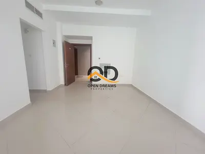 Hot offer | Spacious 1-bedroom | Closed to airport road