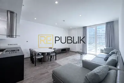 Fully Furnished Modern 1BR Apartment with Marina View