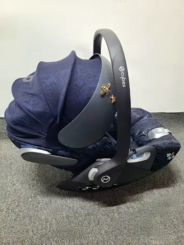 Cybex Cloud Z i-Size car seat  special edition collection Jewels of Nature or Simply Flowers line