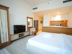 HIGH FLOOR | FULLY FURNISHED | MODERN STUDIO