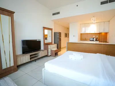 HIGH FLOOR | FULLY FURNISHED | MODERN STUDIO