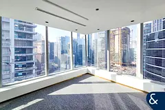 Prime location | Vacant | Amazing view