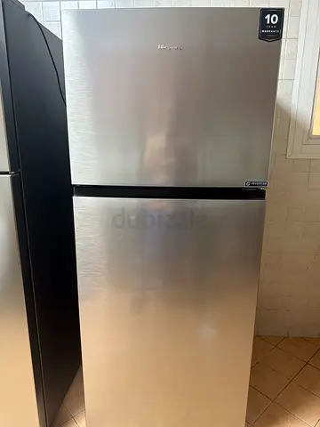Hisense 2-door stainless steel refrigerator (top freezer) - working condition