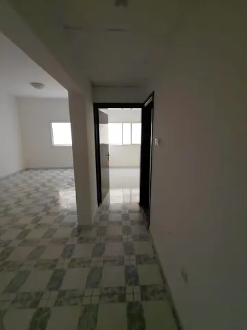 💎 Comfortable apartment in a prime and lively location 🏠 Apartment Details 🛏️ 1 Bedroom + Living Room 🚿 1 Bathroom 🍽️ Kitchen ❄️ Central AC 📍