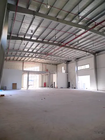 📢 Annual Rent – Warehouse in Umm Al Thuoob Al Haditha, Umm Al Quwain ✨