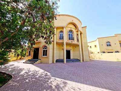 Massive Garden| Prime Location | Perfect Home