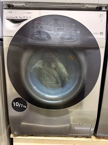 New model LG True steam 10kg washer 7kg is Drayer
