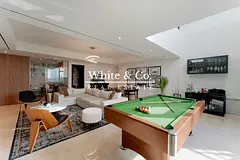 Sea View | Penthouse | Upgraded + Vacant