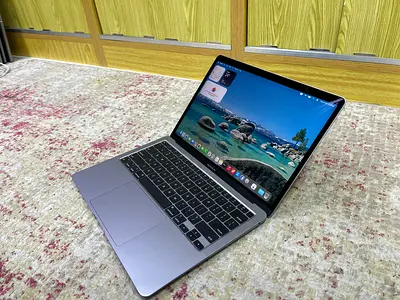 MacBook Air M1