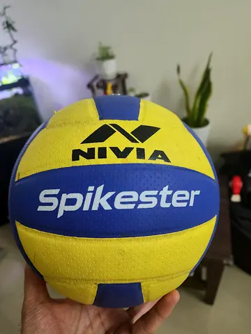 Volleyball Nivia Spikester