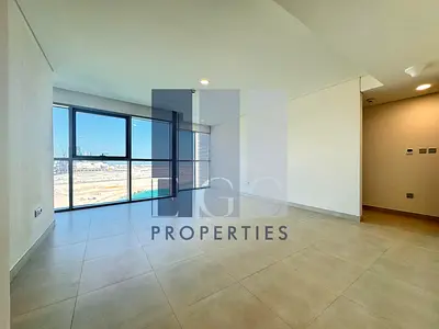 Waterfront Lifestyle | Luxe 3BD | Canal View