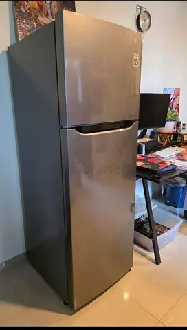 LG Fridg 402 liter Top mount like new condition