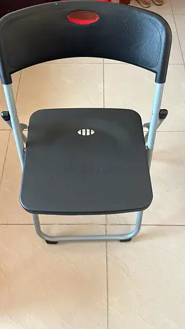 2 Folding Chairs in Great Condition