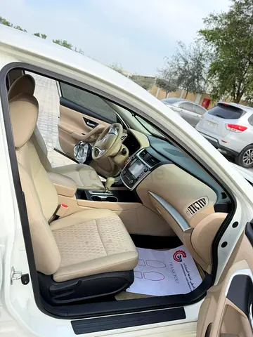 NISSAN ALTIMA SINGLE OWNER