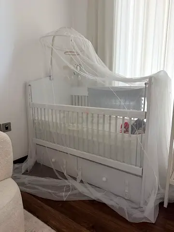Baby Crib