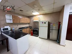 Furnished apartment with a living room and hall, with parking, in a prime area, 2 bathrooms, in City