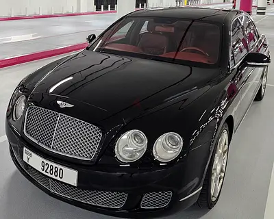 VERY CLEAN !!! GCC W12 BENTLEY FLYING SPUR SPEED 2010 LOW MILEAGE IN VGC