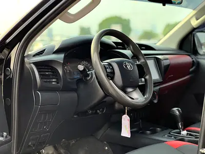 2021 Toyota HILUX photo 11