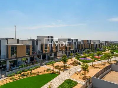 Green Belt | Large Plot | 4 Bedroom G+2.