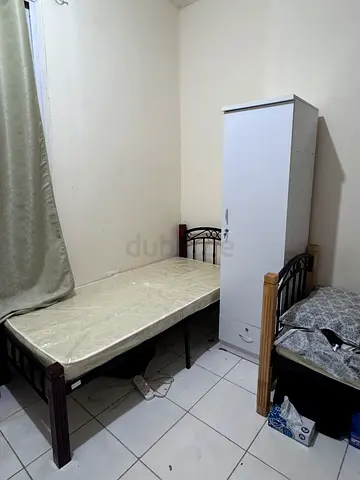 Bed space available for Indian bachelor