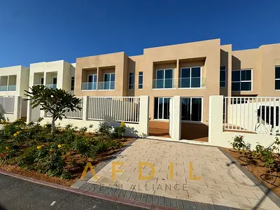 Single Row Townhouse | 5-Min Walk to Anantara | Handover Soon