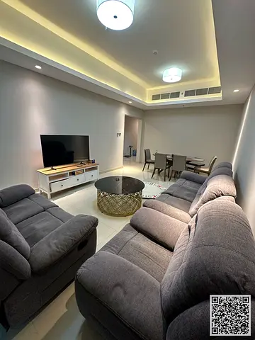 🏢 أفخم شقة غرفتين وصالة للإيجار الشهري في غلفا تاور ✨ مع جيم – مسبح – باركن مجاني – تصميم سوبر ديلوكس 🔹 استمتع بإقامة راقية في واحدة من أرقى أبراج ع