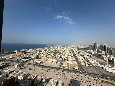 إطلالة بحرية | باركنغ مجاني | غرفتين ماستر | غرفة خادمة | بلكونة مع الصالة | مساحات واسعة | تسهيلات بالسداد.