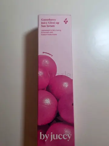 By Juiccy Glow Up  sun screen gooseberry