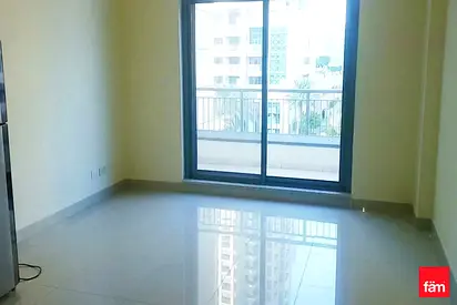 Low floor | Community view | Priced to rent