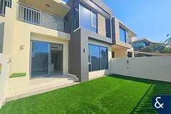 Maple 1 | Green Belt | 4 Bedrooms