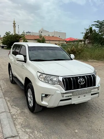 Toyota Prado GXR 2019 - GCC Specs - Excellent Condition