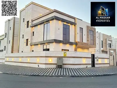 Corner villa on two streets, near the mosque. Land area 4350 sq ft. 7 master bedrooms and a roof terrace. Price includes registration and ownership fe